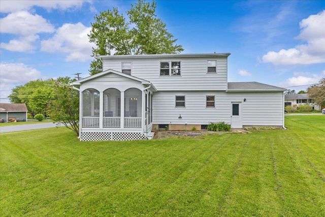 29 Drury Drive, Essex Junction, VT 05452