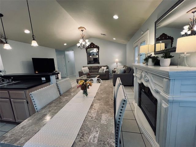 1602 Boren Boulevard, Seminole, OK 74868