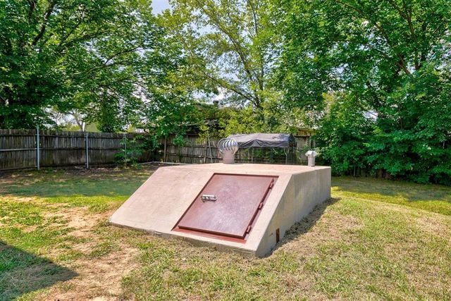 1602 Boren Boulevard, Seminole, OK 74868