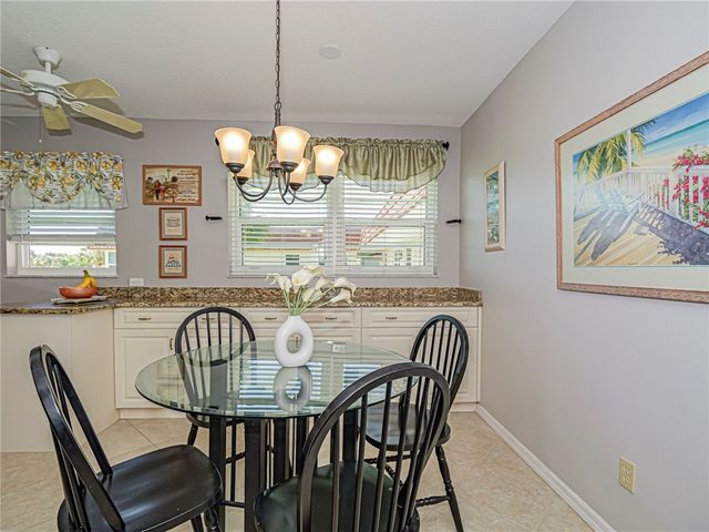 67 Royal Oak Drive 206, Vero Beach, FL 32962