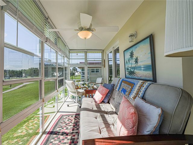 67 Royal Oak Drive 206, Vero Beach, FL 32962