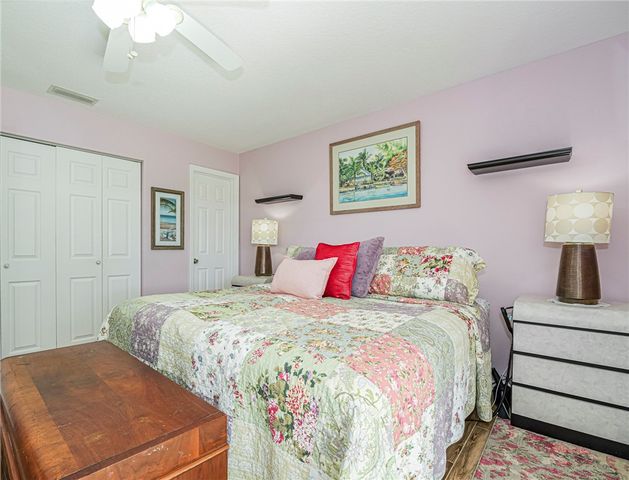 67 Royal Oak Drive 206, Vero Beach, FL 32962