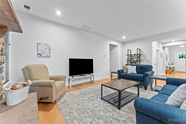 3619 Seaford Crossing Dr, Midlothian, VA 23113