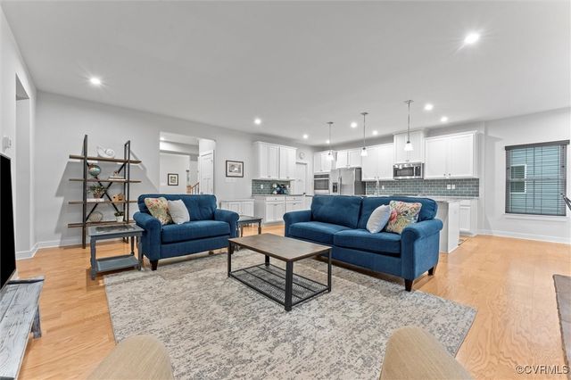 3619 Seaford Crossing Dr, Midlothian, VA 23113