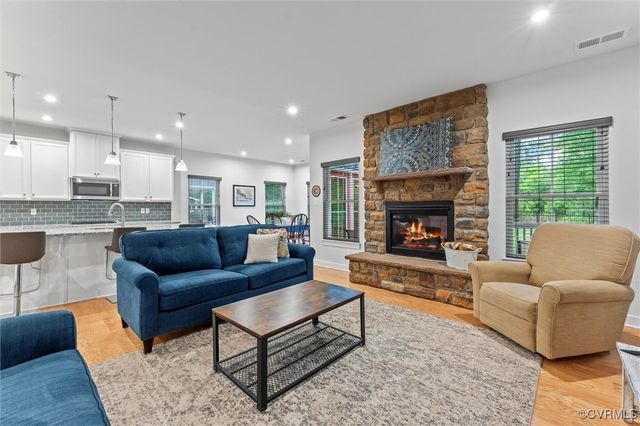 3619 Seaford Crossing Dr, Midlothian, VA 23113