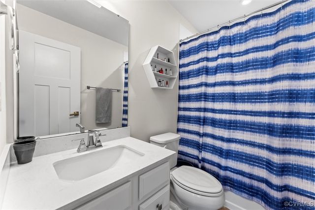 3619 Seaford Crossing Dr, Midlothian, VA 23113