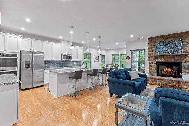 3619 Seaford Crossing Dr, Midlothian, VA 23113
