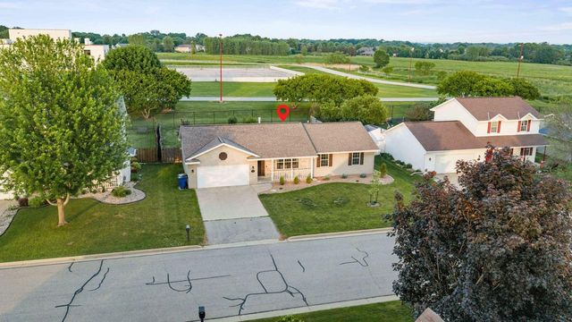 1085 GRASSYMEADOW LANE, Menasha, WI 54952