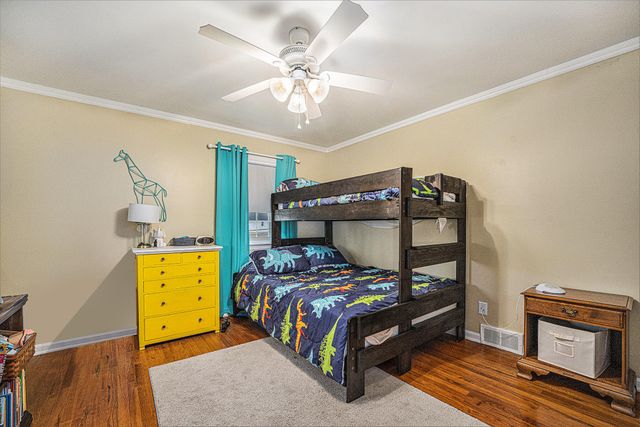 1319 Royal Oak Avenue, Portage, MI 49024