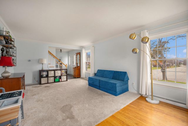 1319 Royal Oak Avenue, Portage, MI 49024