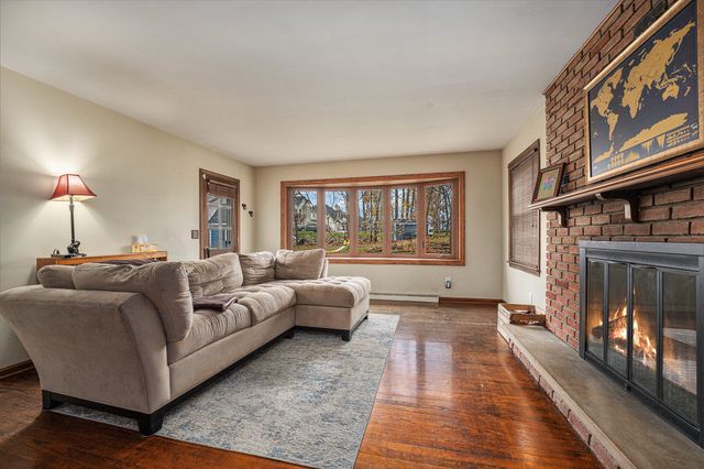 1319 Royal Oak Avenue, Portage, MI 49024