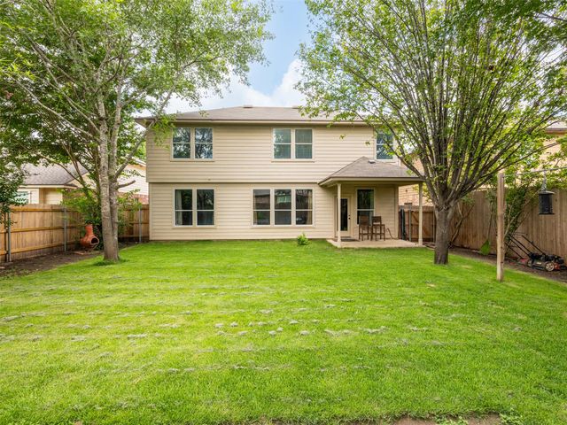 289 Serene Hollow LN, Buda, TX 78610