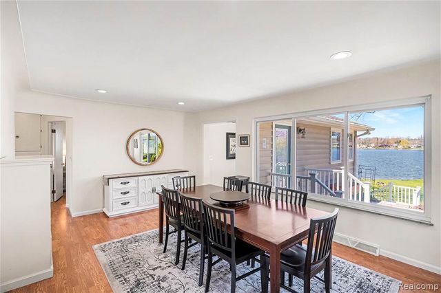3504 Loon Lake Court, Linden, MI 48451