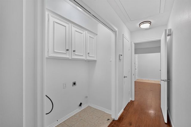 10526 Ravenscroft Drive, Dallas, TX 75230