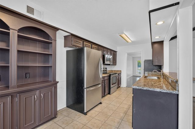 10526 Ravenscroft Drive, Dallas, TX 75230