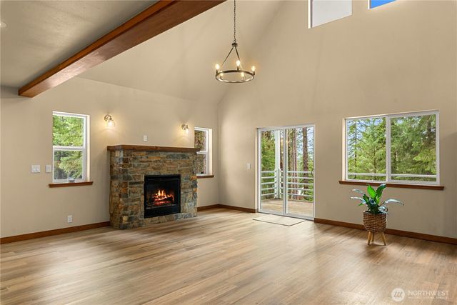 22126 Appaloosa Lane, Leavenworth, WA 98826