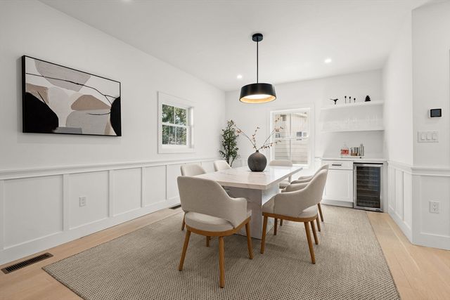 7 Nelson Road, Burlington, MA 01803