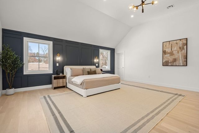 7 Nelson Road, Burlington, MA 01803