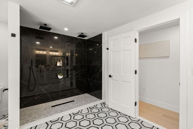 7 Nelson Road, Burlington, MA 01803