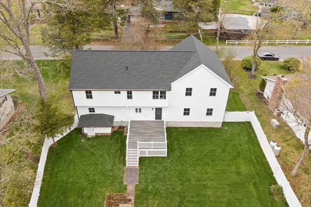 7 Nelson Road, Burlington, MA 01803