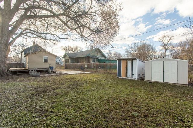 316 11th Street N, Moorhead, MN 56560