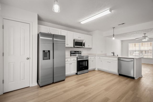 2961 S Rutherford Blvd Apt C2, Murfreesboro, TN 37130