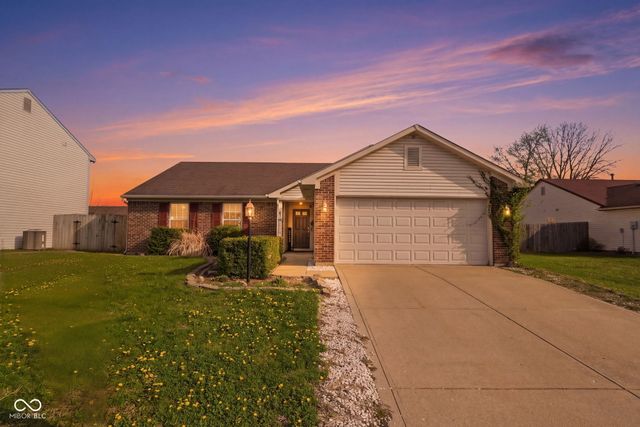 5736 Woodcote Drive, Indianapolis, IN 46221