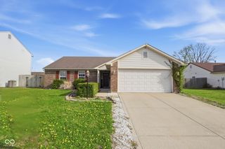 5736 Woodcote Drive, Indianapolis, IN 46221