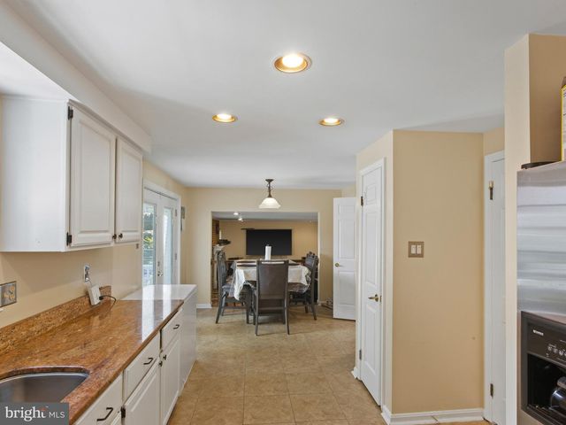 6408 4 FOOT TRL, Columbia, MD 21045