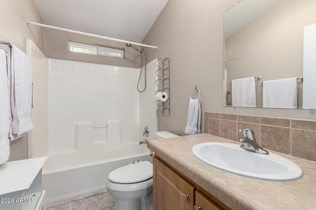 Image 18 of property listing at 201 S GREENFIELD Road 166, Mesa, AZ 85206