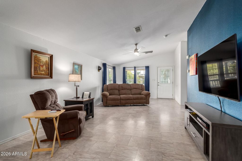 Image 7 of property listing at 201 S GREENFIELD Road 166, Mesa, AZ 85206