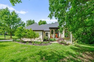 24600 W 61ST Terrace, Shawnee, KS 66226