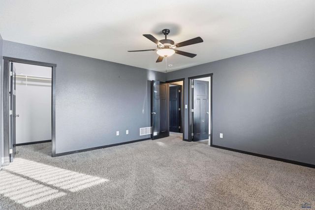 1561 ADDISON AVE, Rapid City, SD 57702