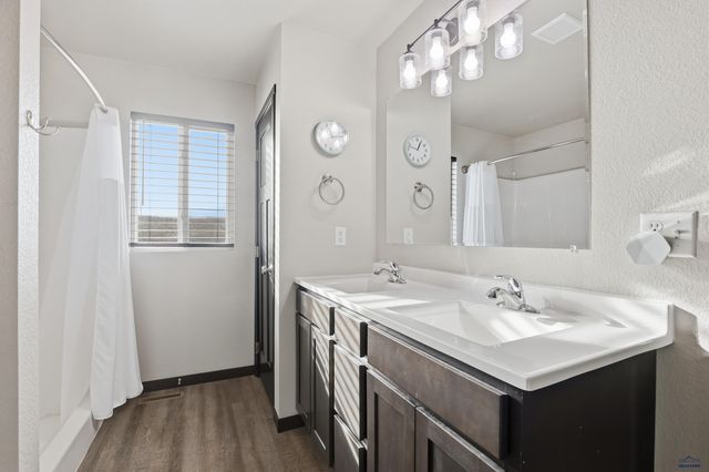 1561 ADDISON AVE, Rapid City, SD 57702