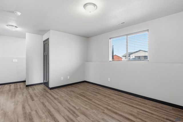 1561 ADDISON AVE, Rapid City, SD 57702