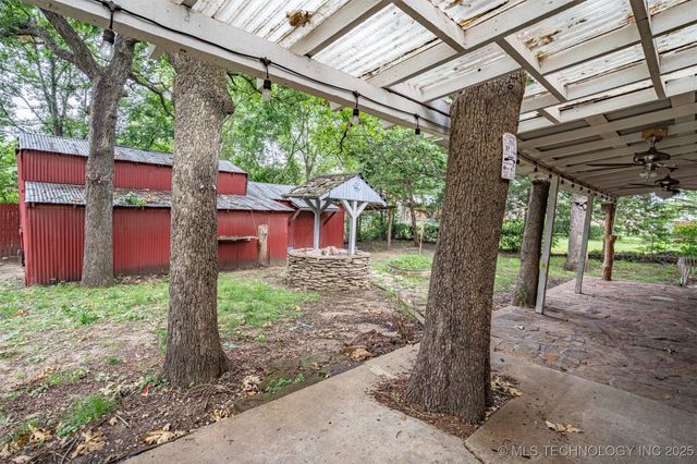 104 Laurel Place, Bartlesville, OK 74003