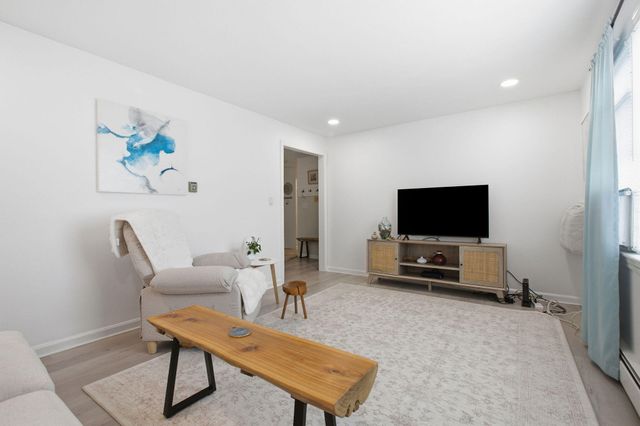 159 Center Street UNIT 4, Dennis Port, MA 02639