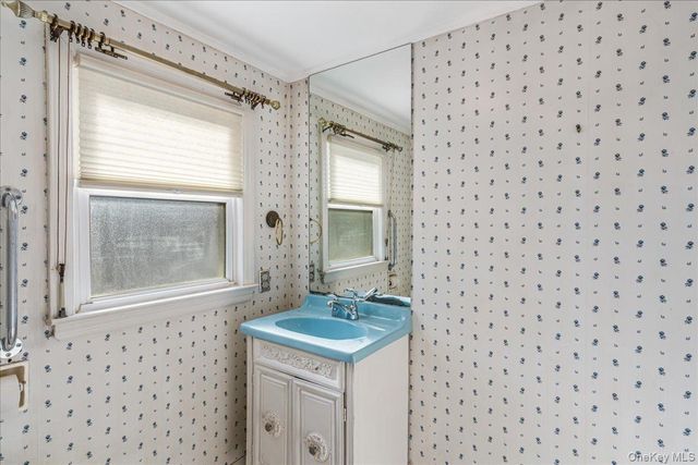 145-06 33rd Avenue, Flushing, NY 11354