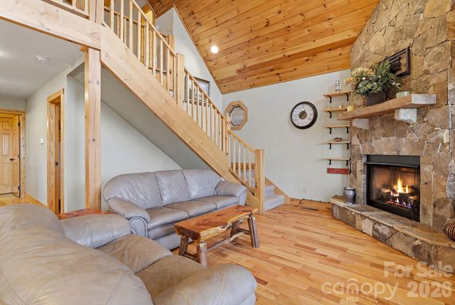 2015 Bettys Creek Road, Sylva, NC 28779