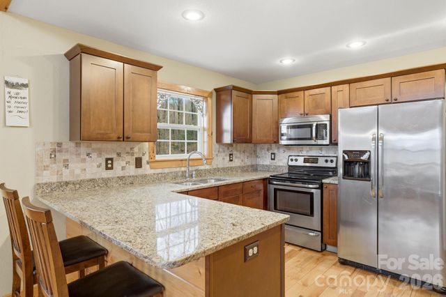 2015 Bettys Creek Road, Sylva, NC 28779