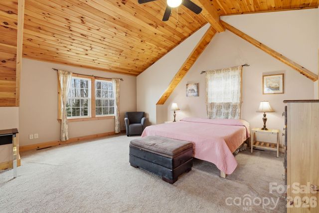 2015 Bettys Creek Road, Sylva, NC 28779