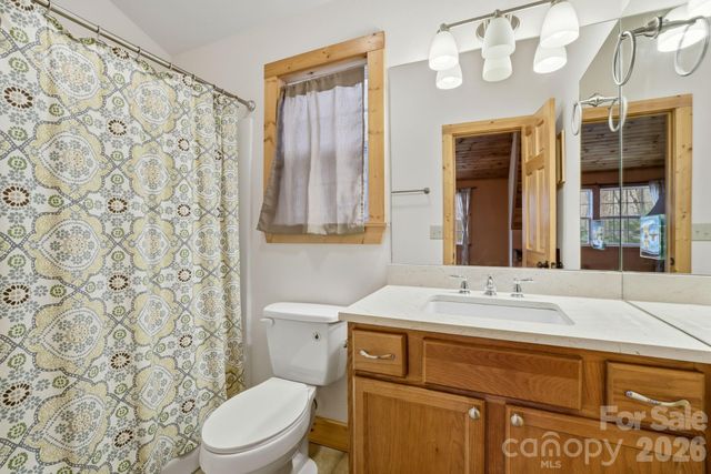 2015 Bettys Creek Road, Sylva, NC 28779