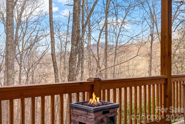 2015 Bettys Creek Road, Sylva, NC 28779