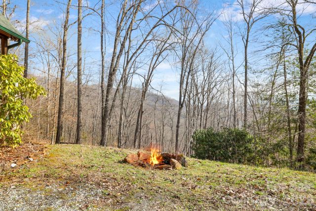 2015 Bettys Creek Road, Sylva, NC 28779