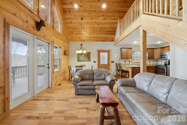 2015 Bettys Creek Road, Sylva, NC 28779