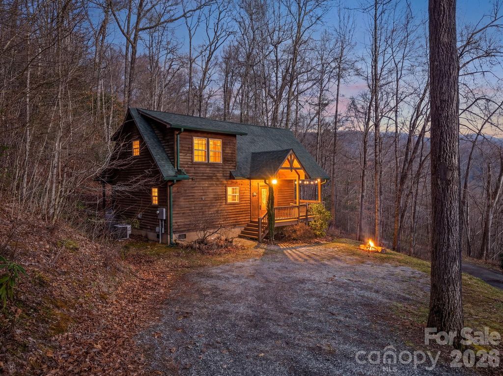 2015 Bettys Creek Road, Sylva, NC 28779