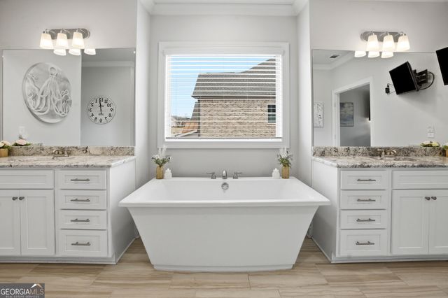 4645 Gablestone Crossing, Hoschton, GA 30548