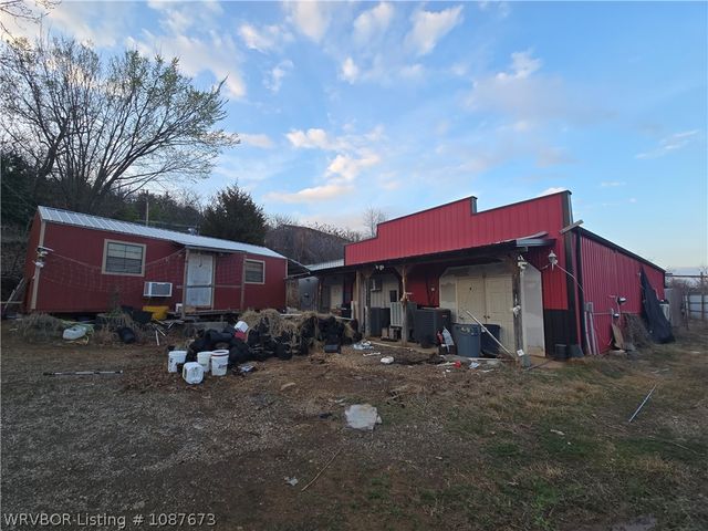 34676 Cooper Road, Poteau, OK 74953