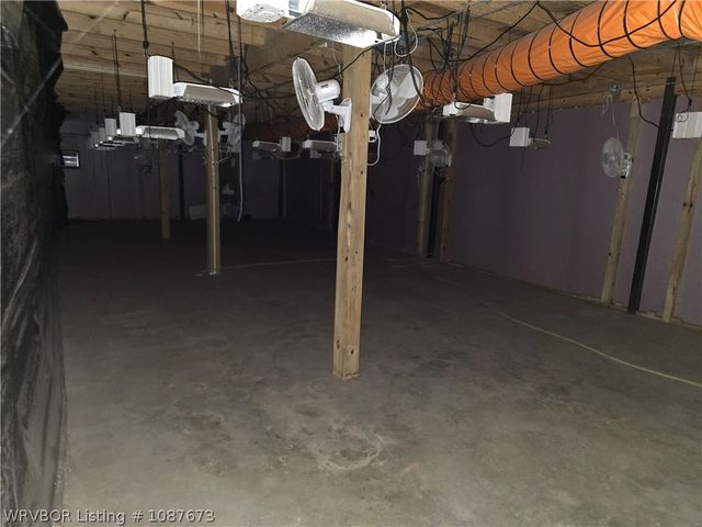 34676 Cooper Road, Poteau, OK 74953