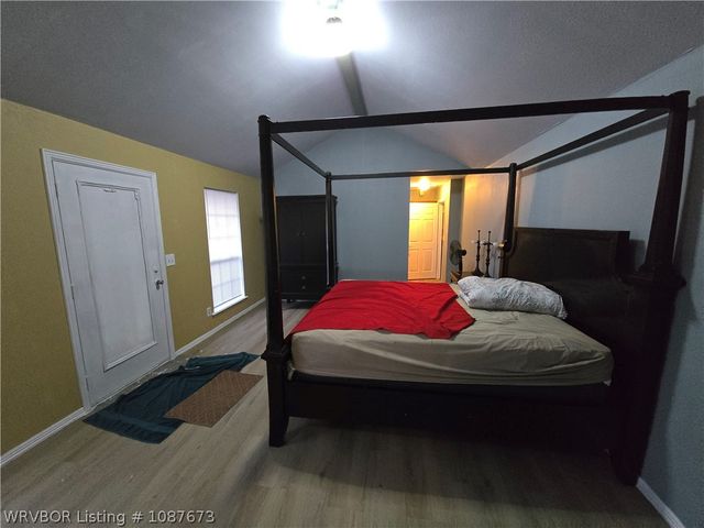 34676 Cooper Road, Poteau, OK 74953